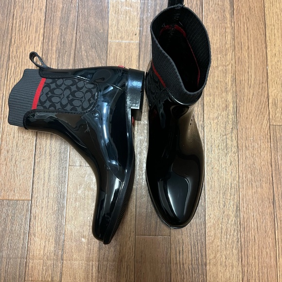COACH Chelsea rain Boot Women's Black ! - Picture 7 of 10